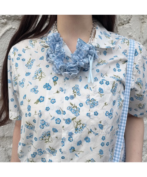 gingham check shibori flower necklace