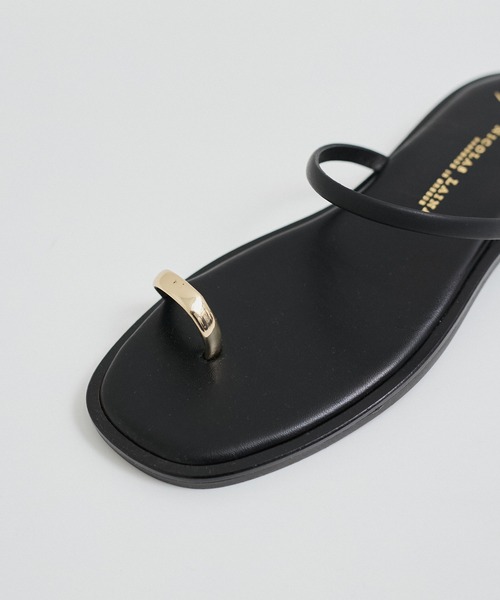 NICOLAS LAINAS（ニコラスライナス）の「【NICOLAS LAINAS(ニコラスライナス)】メタルサムリングサンダル（サンダル・レディース・ブラック/シルバー・38/37/36）」の14枚目の写真