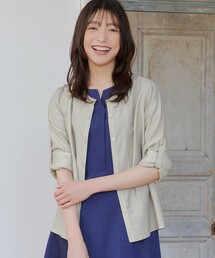 ノーカラーシアーシャツ