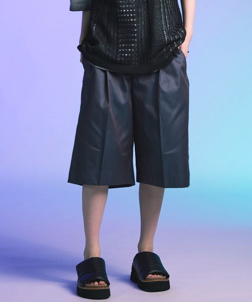 MAISON SPECIAL(メゾンスペシャル)の「《UNISEX》120/2/2 Suvin Cotton Gabardine Prime-Wide Shorts//スビンコットンギャバジンプライムワイドショーツ【MAISON SPECIAL/メゾンスペシャル】(その他パンツ・メンズ・ダークブルー/ブルー/チャコールグレー/ブラック・2/1/0)」の3枚目の写真