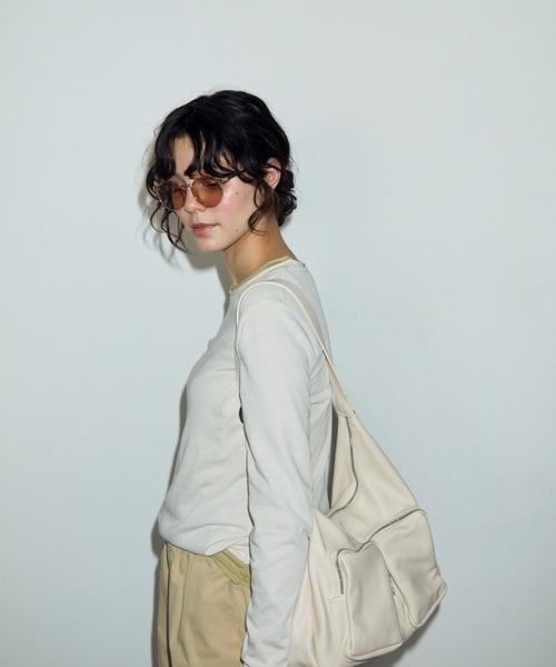 full/fill.（フルフィル）の「バックシームロングシアーT（Tシャツ/カットソー・レディース・ブルー/アイボリー/ホワイト/グリーン・FREE）」の17枚目の写真