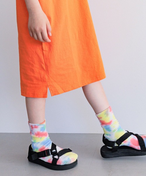 BAYFLOW（ベイフロー）の「[スリット入りで動きやすい♪]アソートプリントビッグワンピ(KIDS)（ワンピース・キッズ・チャコール/オレンジ/パープル・110cm/120cm/150cm/130cm/140cm）」の11枚目の写真