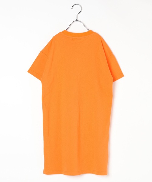 BAYFLOW（ベイフロー）の「[スリット入りで動きやすい♪]アソートプリントビッグワンピ(KIDS)（ワンピース・キッズ・チャコール/オレンジ/パープル・110cm/120cm/150cm/130cm/140cm）」の21枚目の写真