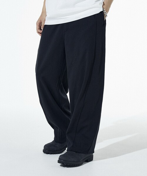 FREAK'S STORE（フリークスストア）の「FREAK’S STORE/フリークスストア 接触冷感 カーブシルエット ボンディング ワイドスウェットパンツ（スウェットパンツ・メンズ・ブラウン/ブラック/グレー/チャコールグレー・MEDIUM/LARGE）」の21枚目の写真