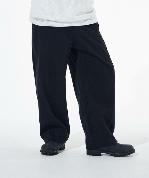 FREAK'S STORE（フリークスストア）の「FREAK’S STORE/フリークスストア 接触冷感 カーブシルエット ボンディング ワイドスウェットパンツ（スウェットパンツ・メンズ・ブラウン/ブラック/グレー/チャコールグレー・MEDIUM/LARGE）」の5枚目の写真