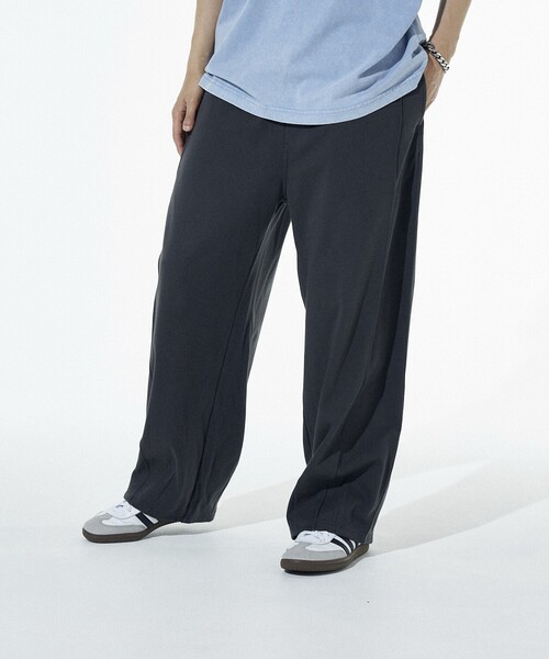 FREAK'S STORE（フリークスストア）の「FREAK’S STORE/フリークスストア 接触冷感 カーブシルエット ボンディング ワイドスウェットパンツ（スウェットパンツ・メンズ・ブラウン/ブラック/グレー/チャコールグレー・MEDIUM/LARGE）」の9枚目の写真