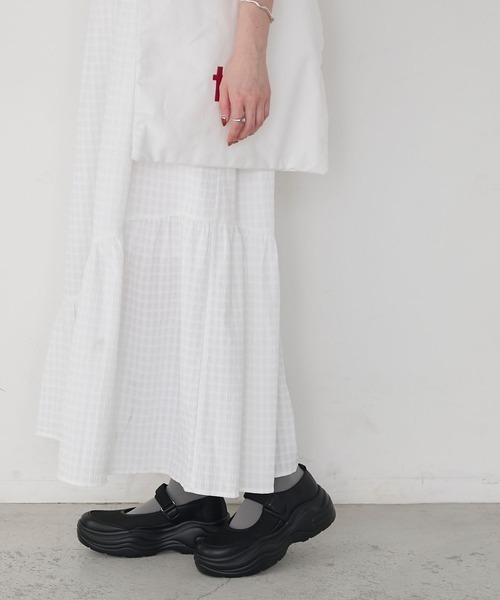 forksy.（フォルクシー）の「【forksy.】シアー ボリュームソール メリージェーンスニーカー（スニーカー・レディース・ブラック/ブラック系・S/M/L/LL）」の7枚目の写真