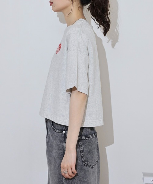 spiritoso(スピリトーゾ)の「spiritoso アソートクロップドTシャツ(Tシャツ/カットソー・レディース・レッド系1/レッド系2/スカイブルー・F)」の22枚目の写真