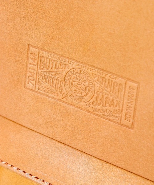 Butler Verner Sails（バトラーヴァーナーセイルス）の「Butler Verner Sails 本ﾇﾒ革ｼｮﾙﾀﾞｰ（ショルダーバッグ・メンズ・ベージュ・FREE）」の12枚目の写真