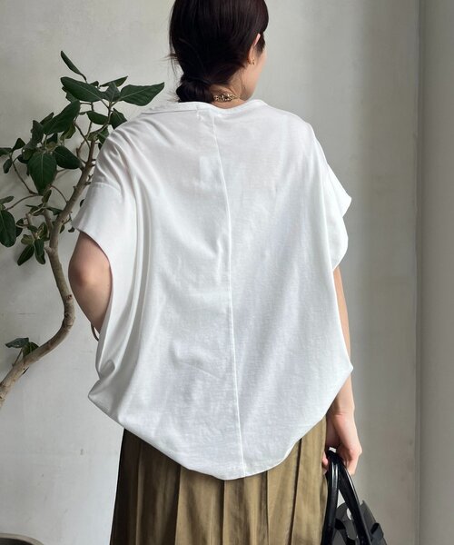 DouDou(ドゥドゥ)の「【WEB限定】ハートタックスリーブTEE(Tシャツ/カットソー・レディース・オフホワイト/チャコールグレー/ブラック・FREE)」の12枚目の写真