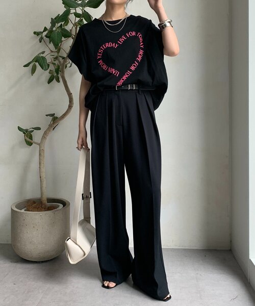 DouDou(ドゥドゥ)の「【WEB限定】ハートタックスリーブTEE(Tシャツ/カットソー・レディース・オフホワイト/チャコールグレー/ブラック・FREE)」の14枚目の写真