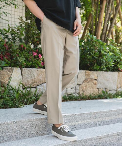 URBAN RESEARCH DOORS(アーバンリサーチドアーズ)の「TRストレッチテーパードトラウザー(その他パンツ・メンズ・ブルー系その他/ベージュ系その他/ブラウン/ブラック・SMALL/MEDIUM/LARGE/X-LARGE)」の3枚目の写真