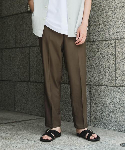 URBAN RESEARCH DOORS(アーバンリサーチドアーズ)の「TRストレッチテーパードトラウザー(その他パンツ・メンズ・ブルー系その他/ベージュ系その他/ブラウン/ブラック・SMALL/MEDIUM/LARGE/X-LARGE)」の2枚目の写真