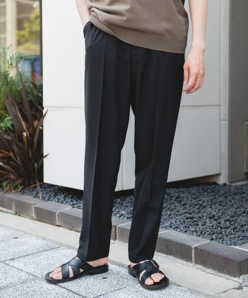 URBAN RESEARCH DOORS(アーバンリサーチドアーズ)の「TRストレッチテーパードトラウザー(その他パンツ・メンズ・ブルー系その他/ベージュ系その他/ブラウン/ブラック・SMALL/MEDIUM/LARGE/X-LARGE)」の1枚目の写真