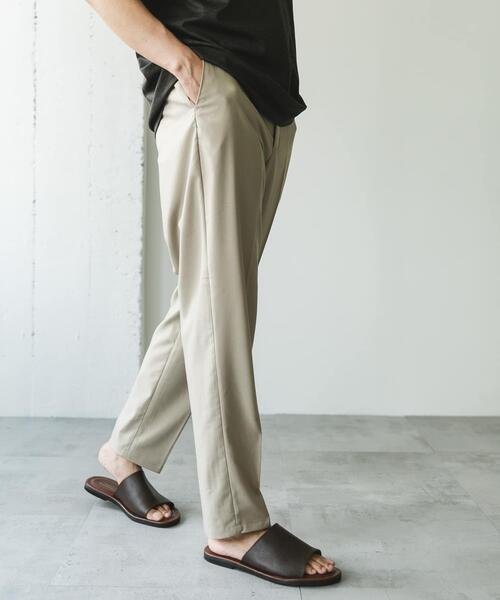 URBAN RESEARCH DOORS(アーバンリサーチドアーズ)の「TRストレッチテーパードトラウザー(その他パンツ・メンズ・ブルー系その他/ベージュ系その他/ブラウン/ブラック・SMALL/MEDIUM/LARGE/X-LARGE)」の12枚目の写真