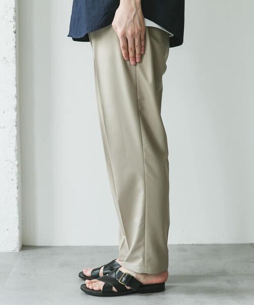 URBAN RESEARCH DOORS(アーバンリサーチドアーズ)の「TRストレッチテーパードトラウザー(その他パンツ・メンズ・ブルー系その他/ベージュ系その他/ブラウン/ブラック・SMALL/MEDIUM/LARGE/X-LARGE)」の16枚目の写真