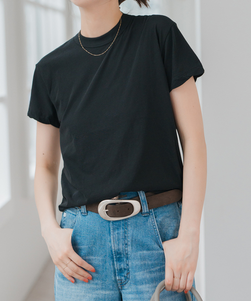 ATON（エイトン）の「ATON/エイトン FRESCA SINGLE JERSEY TIGHT FIT T-SH（Tシャツ/カットソー・レディース・ブラック/スカイブルー/イエロー/ピンク・38）」の7枚目の写真