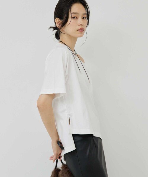 GALLARDAGALANTE（ガリャルダガランテ）の「【2Way】オフショルTee（Tシャツ/カットソー・レディース・ブラウン/ホワイト/ブラック・FREE）」の5枚目の写真