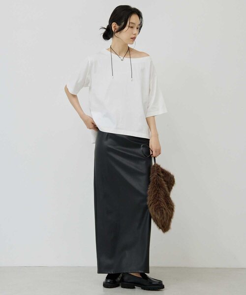 GALLARDAGALANTE（ガリャルダガランテ）の「【2Way】オフショルTee（Tシャツ/カットソー・レディース・ブラウン/ホワイト/ブラック・FREE）」の13枚目の写真