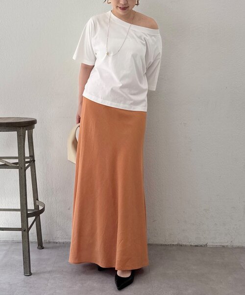 GALLARDAGALANTE（ガリャルダガランテ）の「【2Way】オフショルTee（Tシャツ/カットソー・レディース・ブラウン/ホワイト/ブラック・FREE）」の9枚目の写真