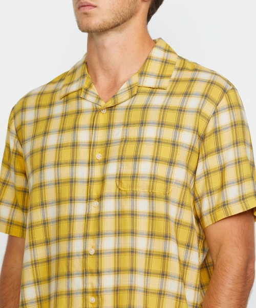 VOLCOM(ボルコム)の「【VOLCOM/ボルコム】Stone Facet Short Sleeve/半袖チェックオープンカラーシャツ(シャツ/ブラウス・メンズ・イエロー系その他・MEDIUM/LARGE)」の2枚目の写真