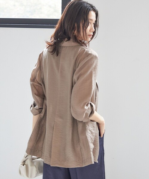 SHIPS(シップス)の「〈手洗い可能〉シアー シルク混 ジャケット(テーラードジャケット・レディース・ブラック/ライトブラウン・38/36)」の13枚目の写真