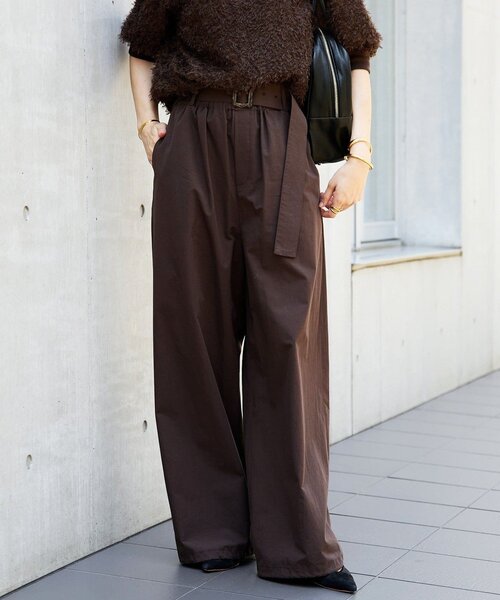 RIVE DROITE(リヴドロワ)の「【こなれ感抜群】ベルテッドワイドパンツ(その他パンツ・レディース・ブラウン/カーキ・38/36)」の1枚目の写真