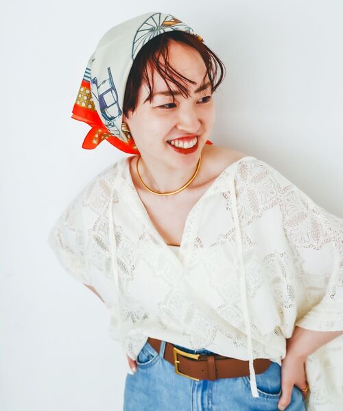 le.coeur blanc（ルクールブラン）の「AULENTTIヴィンテージスカーフ（バンダナ/スカーフ・レディース・オレンジ系その他/ベージュ系その他2・FREE）」の4枚目の写真