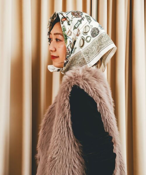 le.coeur blanc（ルクールブラン）の「AULENTTIヴィンテージスカーフ（バンダナ/スカーフ・レディース・オレンジ系その他/ベージュ系その他2・FREE）」の10枚目の写真