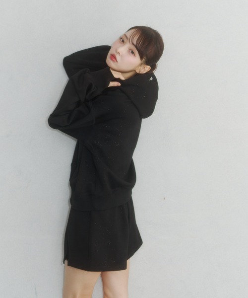Lallana(ララーナ)の「Lame coco short sweatpants/ラメココショートスウェットパンツ(スカート・レディース・グレー/ブラック・FREE/SMALL)」の19枚目の写真
