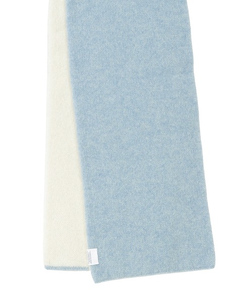 MACKINTOSH PHILOSOPHY（ﾏｯｷﾝﾄｯｼｭ ﾌｨﾛｿﾌｨｰ）の「ギフトBOX付き ウール100％ ”ROLL MUFFLER” リバーシブル マフラー（ストール/ショール・レディース・オレンジ/ベージュ/ピンク/レモンイエロー/ブルー系その他・FREE）」の13枚目の写真