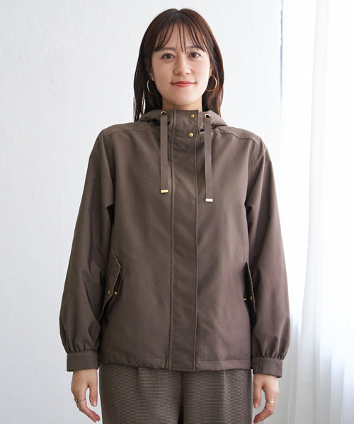 ikka（イッカ）の「【雑誌InRed11月号掲載】ピケライトマウンテンパーカ（ブルゾン・レディース・チャコールグレー/ブラウン/クリアグリーン/ライトベージュ・M/L/S）」の22枚目の写真