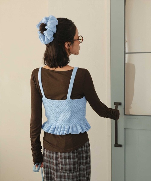 miette(ミエット)の「シュシュ付きニットキャミビスチェ(ニット/セーター・レディース・レッド/チャコール/ライトブルー・M/S/L)」の6枚目の写真