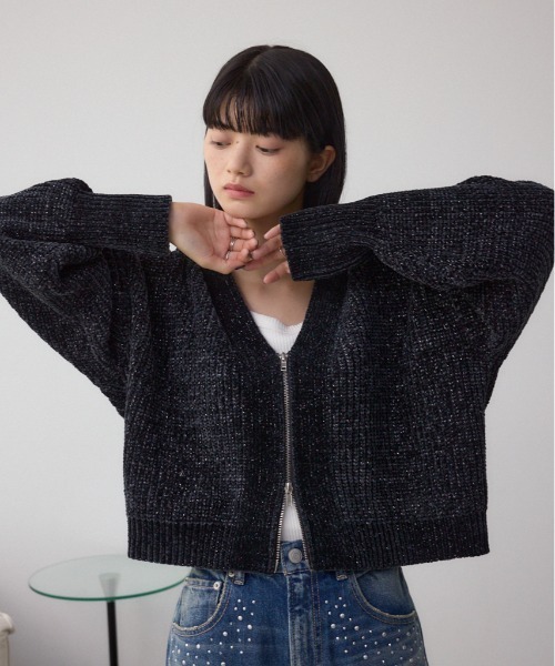 AZUL by moussy（アズールバイマウジー）の「WZIPベロアラメモールカーデ（カーディガン/ボレロ・レディース・アイボリー/ブラック/チャコールグレー・FREE）」の3枚目の写真