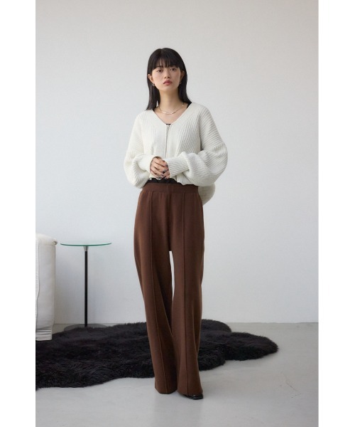 AZUL by moussy（アズールバイマウジー）の「WZIPベロアラメモールカーデ（カーディガン/ボレロ・レディース・アイボリー/ブラック/チャコールグレー・FREE）」の7枚目の写真