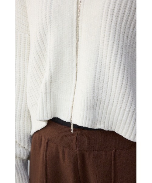 AZUL by moussy（アズールバイマウジー）の「WZIPベロアラメモールカーデ（カーディガン/ボレロ・レディース・アイボリー/ブラック/チャコールグレー・FREE）」の14枚目の写真