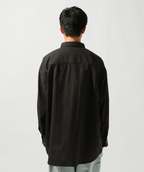 niko and...（ニコアンド）の「ワイドスリーブオーバーシャツ（シャツ/ブラウス・メンズ・ブラック/ライトブラウン・LARGE/MEDIUM）」の4枚目の写真