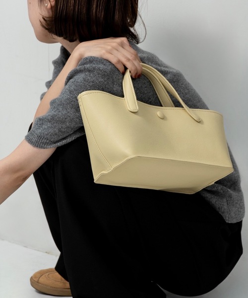 lawgy（ラウジー）の「2way landscape pouch set bag / 2wayランドスケープポーチセットバッグ（ショルダーバッグ・レディース・クリーム/キャメル/ブラック・FREE）」の6枚目の写真