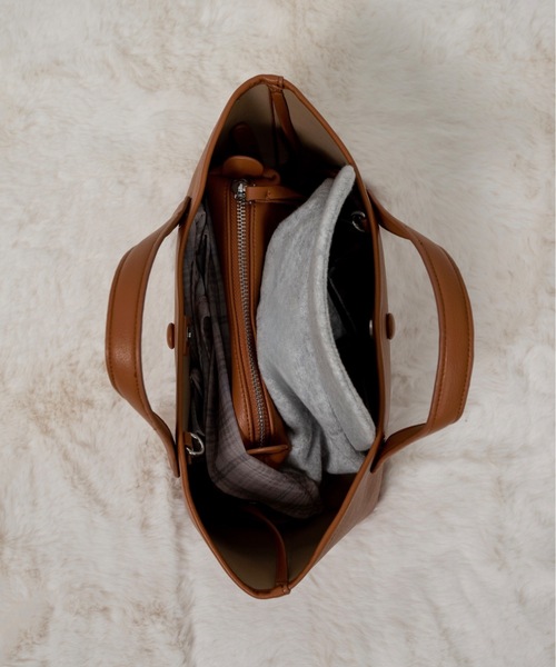 lawgy（ラウジー）の「2way landscape pouch set bag / 2wayランドスケープポーチセットバッグ（ショルダーバッグ・レディース・クリーム/キャメル/ブラック・FREE）」の13枚目の写真