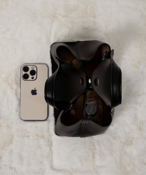 lawgy（ラウジー）の「2way landscape pouch set bag / 2wayランドスケープポーチセットバッグ（ショルダーバッグ・レディース・クリーム/キャメル/ブラック・FREE）」の18枚目の写真