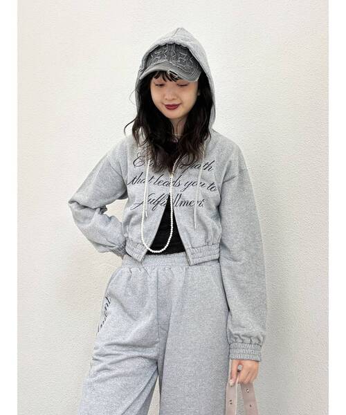 セール】ラメクロップドZIPフーディー【セットアップ対応】ジップ