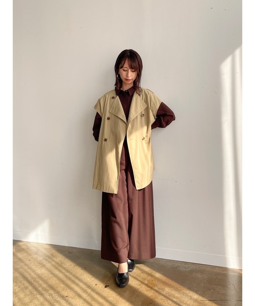STRATA(エストラータ)の「ジレレイヤードライトコート 【低身長・小柄女性】(その他アウター・レディース・ベージュ/ネイビー・ONE SIZE)」の9枚目の写真