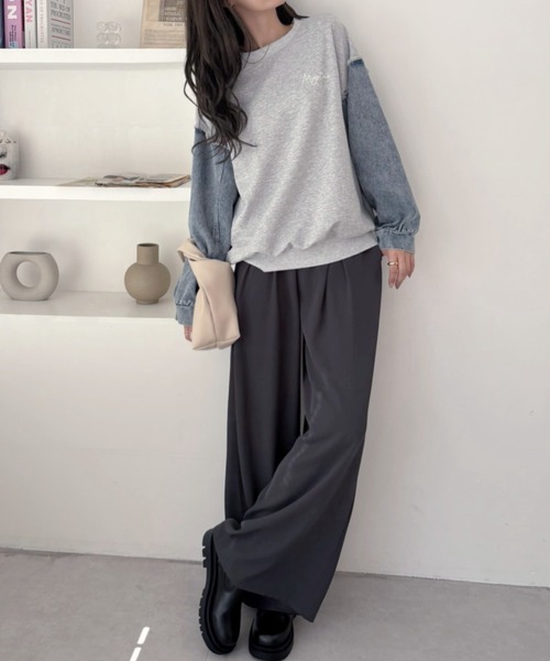 A.D.C.L.（エーディーシーエル）の「袖デニム切替 プリント スウェットプルオーバー（スウェット・レディース・ブラック/ブルー・M/L）」の15枚目の写真