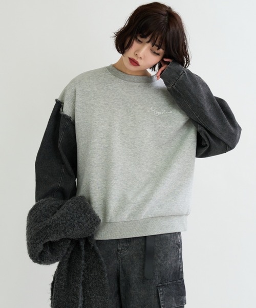 A.D.C.L.（エーディーシーエル）の「袖デニム切替 プリント スウェットプルオーバー（スウェット・レディース・ブラック/ブルー・M/L）」の3枚目の写真