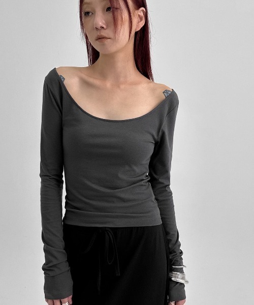 BLACKUP（ブラックアップ）の「[MADE] チコワイドUネック長袖Tシャツ（Tシャツ/カットソー・レディース・チャコール/グレー/ブラック・MEDIUM/SMALL）」の3枚目の写真