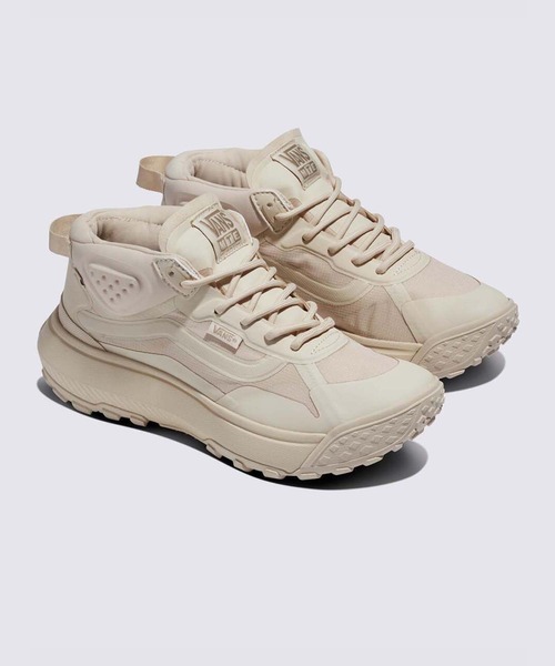 VANS（バンズ）の「クロスパス ミッド / Crosspath Mid CREAM VN000CVVCRM1（スニーカー・メンズ・クリーム・4/4.5/5/5.5）」の2枚目の写真