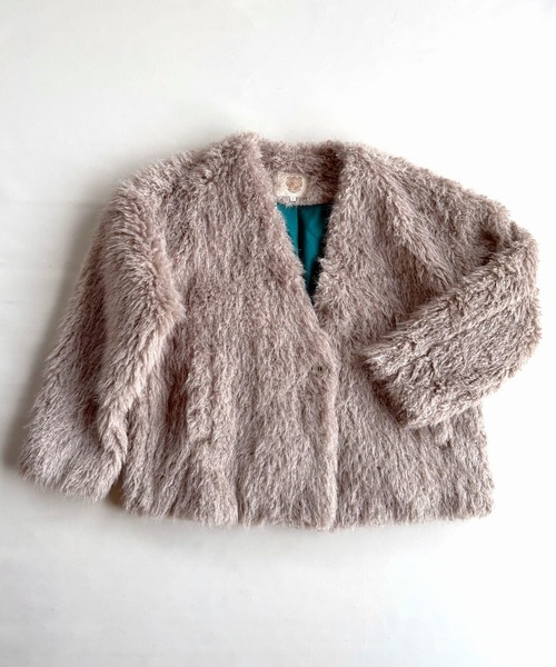 Q（キュー）の「ノーカラーシャギーコート（ノーカラーコート・レディース・カーキ/グレイッシュベージュ・MEDIUM）」の7枚目の写真