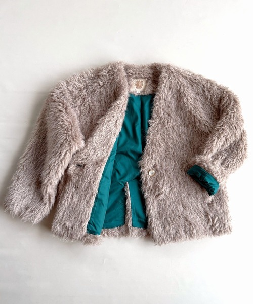 Q（キュー）の「ノーカラーシャギーコート（ノーカラーコート・レディース・カーキ/グレイッシュベージュ・MEDIUM）」の5枚目の写真