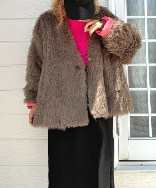 Q（キュー）の「ノーカラーシャギーコート（ノーカラーコート・レディース・カーキ/グレイッシュベージュ・MEDIUM）」の15枚目の写真