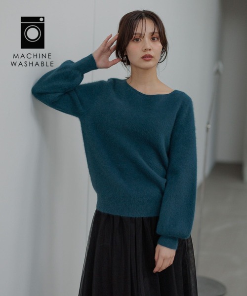 Andemiu（アンデミュウ）の「【洗える】CNラクーンコンボートネックニット491269（ニット/セーター・レディース・ブラウン/ピンク/ベージュ/ブルー/ラベンダー・FREE）」の3枚目の写真